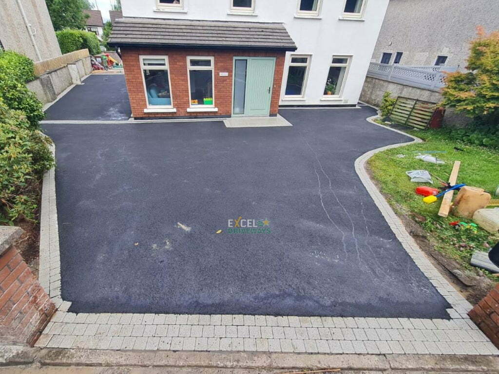 Stone Mastic Asphalt Driveway with Granite Border and Apron in Douglas Cork 3