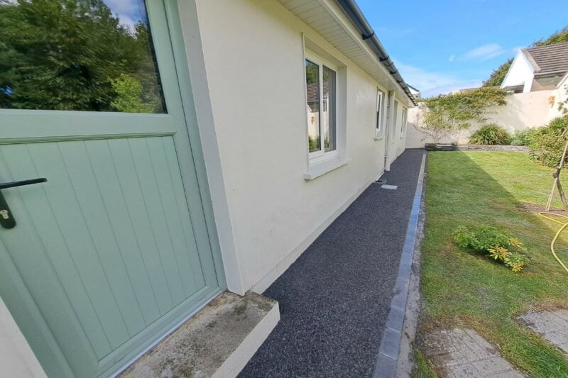 Hot Bitumen Tar and Chip Driveway and Pathways in West Cork (2)