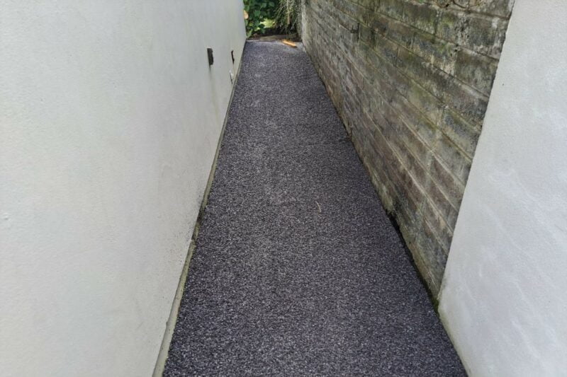 Hot Bitumen Tar and Chip Driveway and Pathways in West Cork (3)