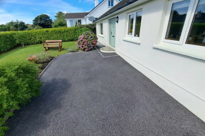 Hot Bitumen Tar and Chip Driveway and Pathways in West Cork (6)