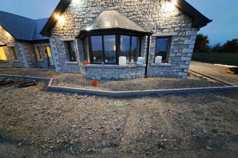 Driveway and Patio with Kilsaran Slate Paving and Lismore Granite Setts in East Cork (2)