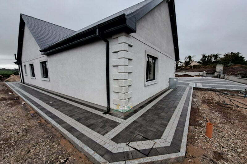 Driveway and Patio with Kilsaran Slate Paving and Lismore Granite Setts in East Cork (5)