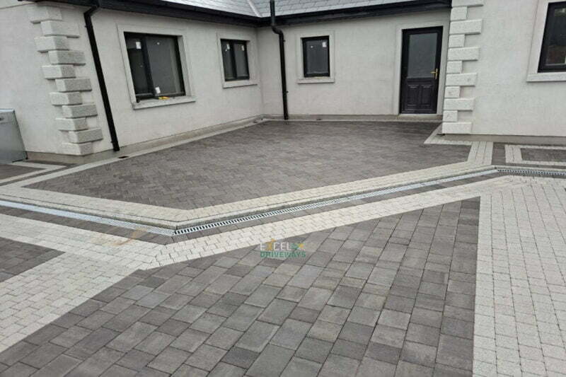 Driveway and Patio with Kilsaran Slate Paving and Lismore Granite Setts in East Cork (9)