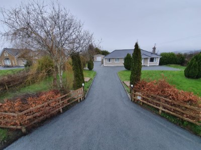 Tar and Chipping Driveways in Cork