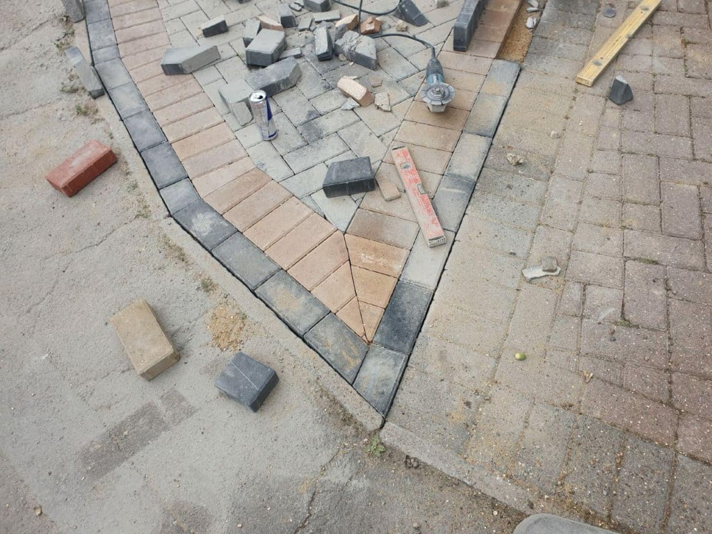 block paving 1